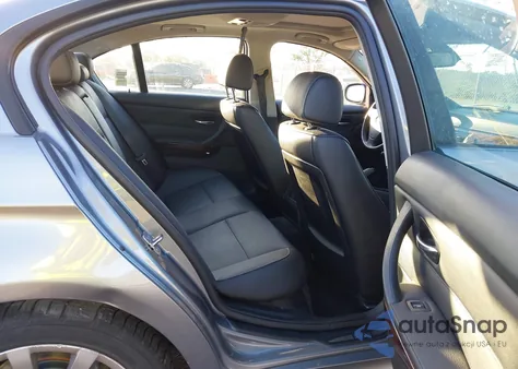 2011 BMW 328I xDrive из США, поврежденный, VIN WBAPK7G53BNN70435